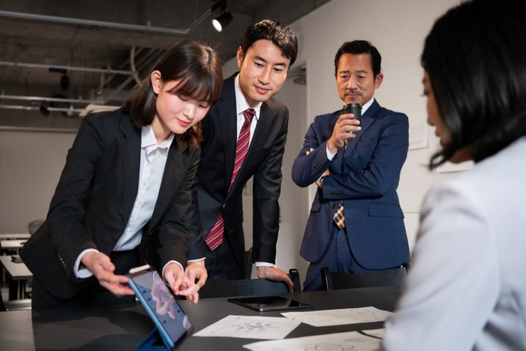 Rapat pemegang saham